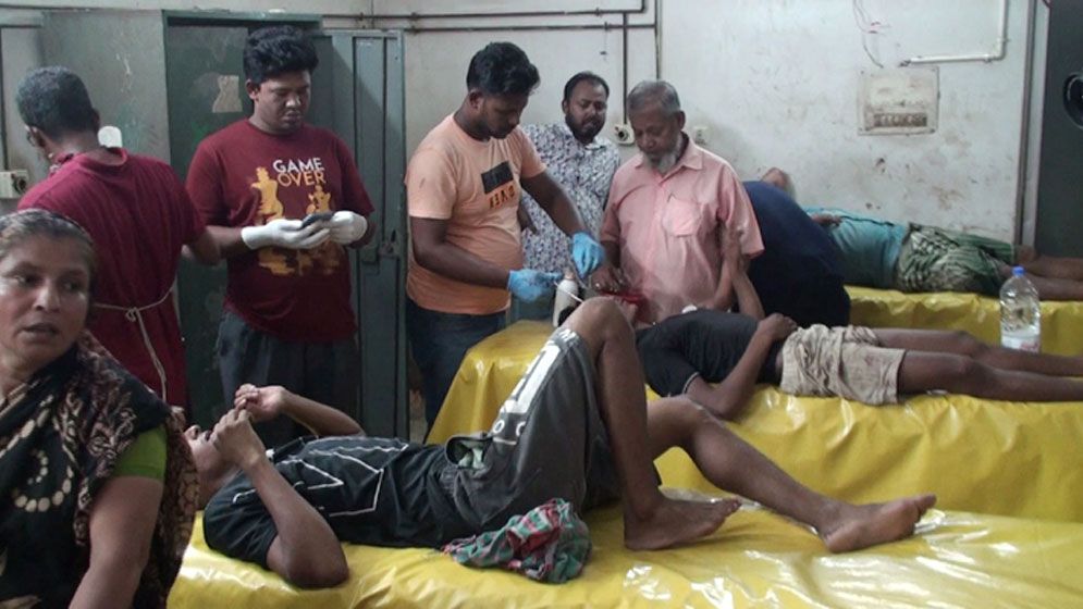 গোপালগঞ্জে দুপক্ষের সংঘর্ষে টেঁটাবিদ্ধ ২