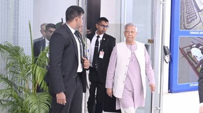 দোহার উদ্দেশে ঢাকা ছেড়েছেন প্রধান উপদেষ্টা