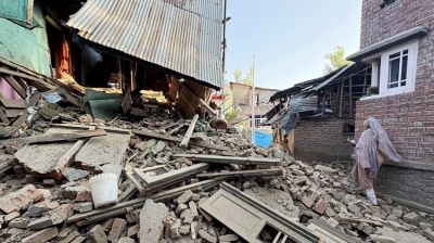 ৫ সন্দেহভাজনের বাড়ি গুঁড়িয়ে দিল ভারত