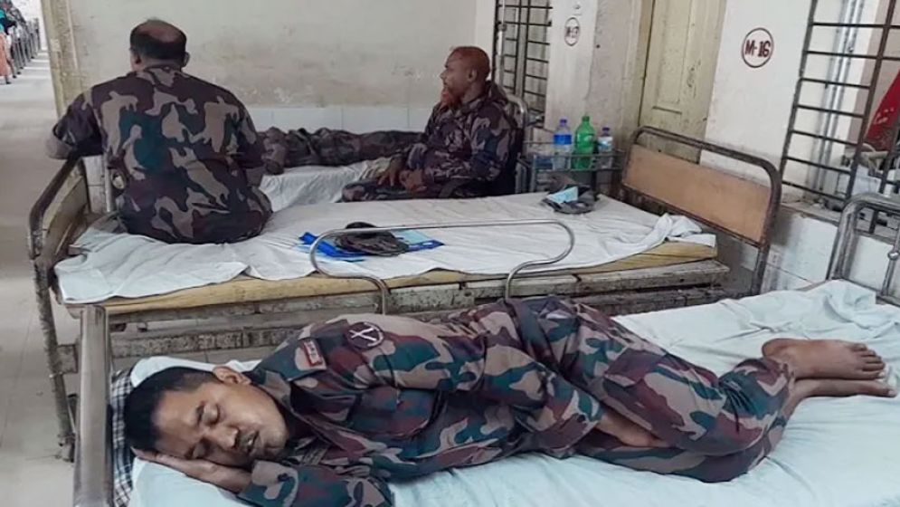 পাটগ্রামে হামলায় গুরুতর আহত দুই বিজিবি সদস্য