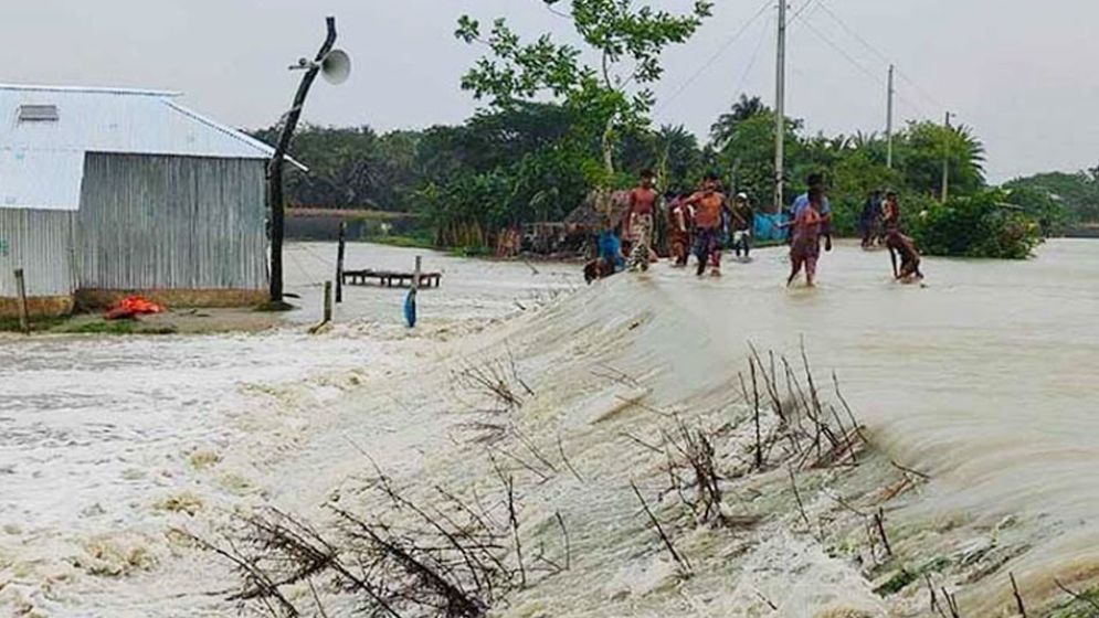 ১৬ জেলায় জলোচ্ছ্বাসের শঙ্কা, সতর্ক সংকেত