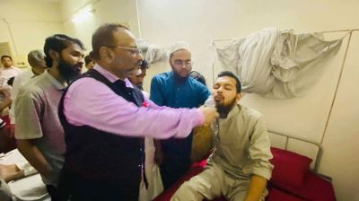 অনশন ভাঙলেন ঢাবির শিক্ষার্থীরা 