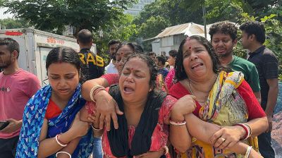 এএসপি পলাশের আত্মহননের ‘প্ররোচনা’য় স্ত্রীর বিচার দাবি 