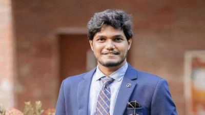 রিটার্নিং কর্মকর্তার অনুমতি নিয়েই কেন্দ্রে ঢুকেছি : ভিপি প্রার্থী আবিদুল