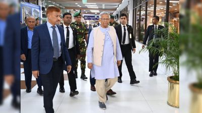 রোমের উদ্দেশে ঢাকা ত্যাগ প্রধান উপদেষ্টার