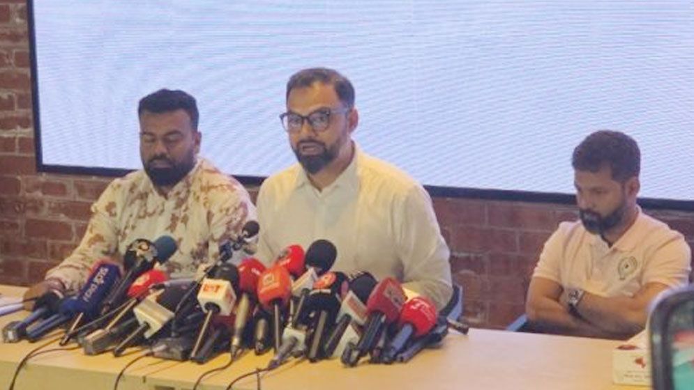গেজেট স্থগিত রেখে নতুন ভোট চাইলেন আমিনুল হক