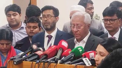 ভোটগ্রহণের প্রথম সাড়ে ৪ ঘণ্টায় ভোট পড়েছে ৩২.৮৮ শতাংশ