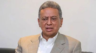 নিউমোনিয়ায় আক্রান্ত হয়ে হাসপাতালে ভর্তি অর্থমন্ত্রী