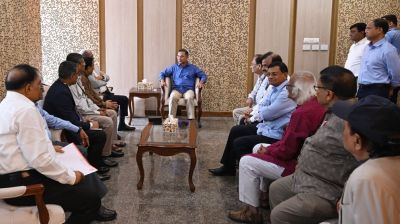 প্রধানমন্ত্রীর সঙ্গে পূজা উদযাপন পরিষদের প্রতিনিধিদলের সৌজন্য সাক্ষাৎ