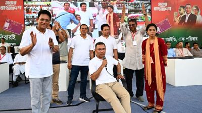 একটি মহল রাজনীতির নামে বিভ্রান্তি ছড়াচ্ছে, সতর্ক থাকুন : প্রধানমন্ত্রী