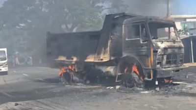 পুঠিয়ায় ডাম্প ট্রাকের চাকায় পিষ্ট হয়ে নিহত ১