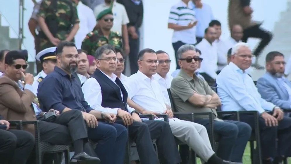 নতুন কুঁড়ি স্পোর্টসের সমাপনীনে মাঠে উপস্থিত প্রধানমন্ত্রী