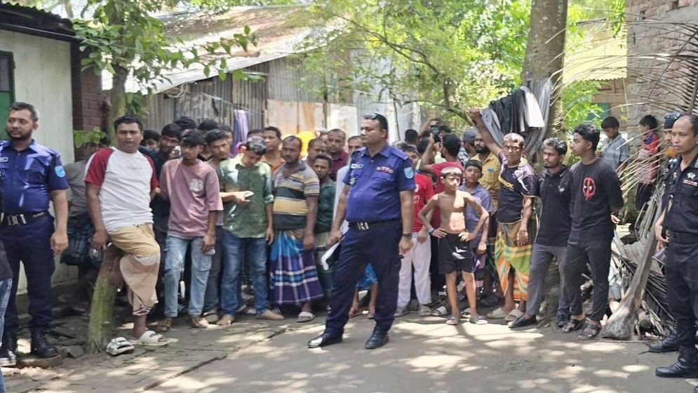 কালকিনিতে মাদ্রাসায় বোমা বিস্ফোরণ, আহত ৫ শিক্ষার্থী