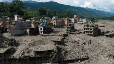 নেপালে দীর্ঘ হচ্ছে লাশের সারি, মৃত বেড়ে ৪৭২; নিখোঁজ ১৪০০