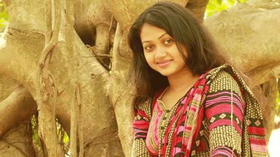 আট বছর আগেই ভেঙেছে মীমের সংসার