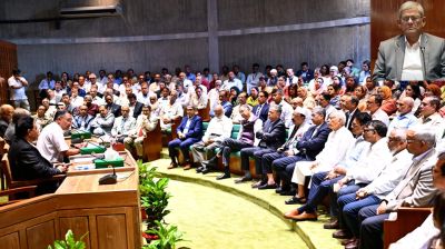 সংসদীয় দলের শেষ সভায় কাঁদলেন-কাঁদালেন মির্জা ফখরুল