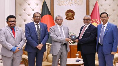 দুর্নীতিবাজদের বিরুদ্ধে দুদককে কঠোর ব্যবস্থা গ্রহণের আহ্বান রাষ্ট্রপতির