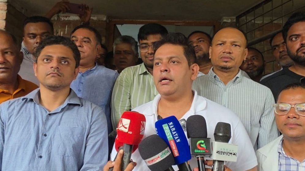 উন্নত স্বাস্থ্যসেবা নিশ্চিতে সরকার কাজ করছে : এমপি দিপু